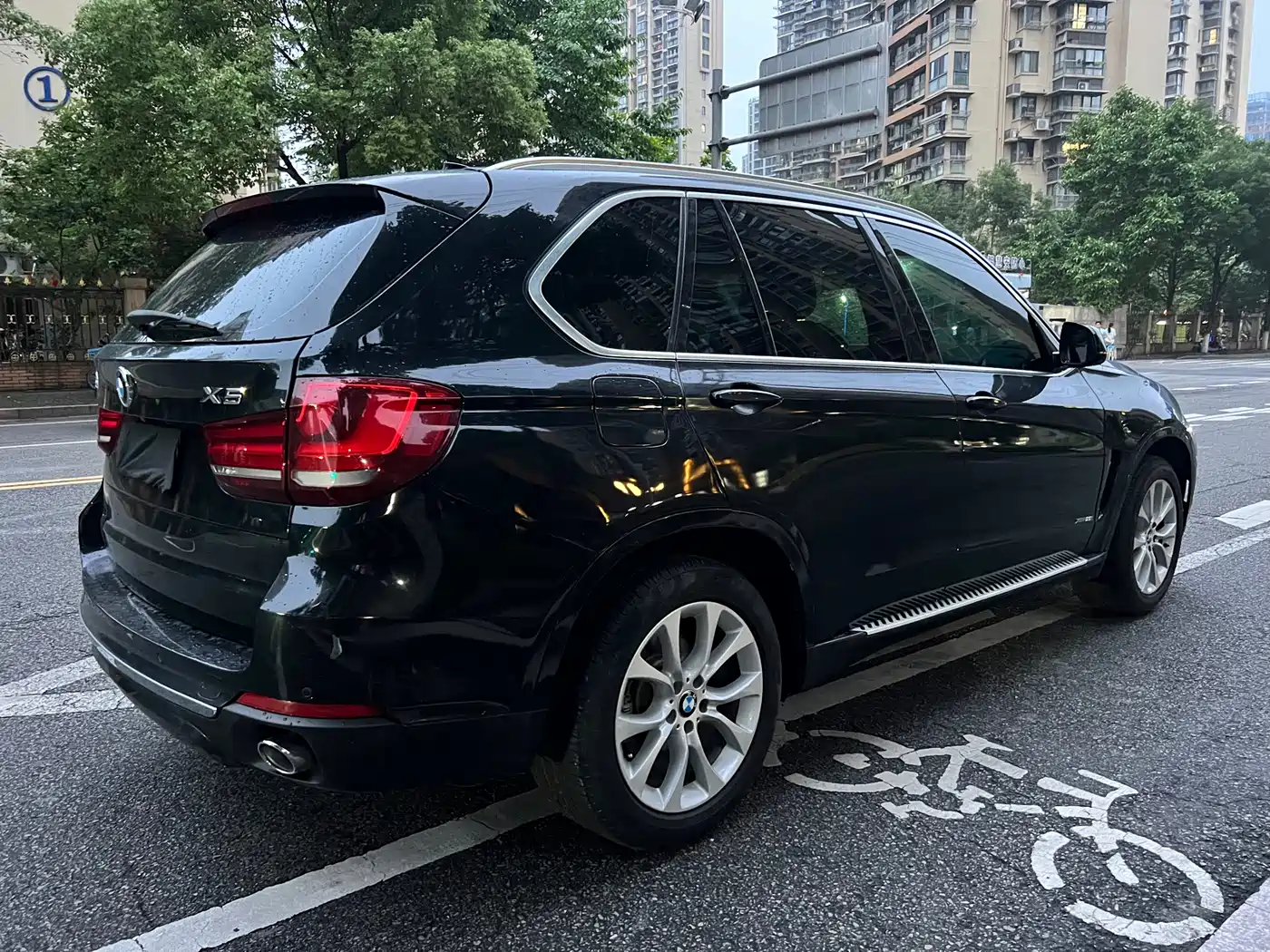 BMW X5 (Import) 2017 xDrive28i фото 8