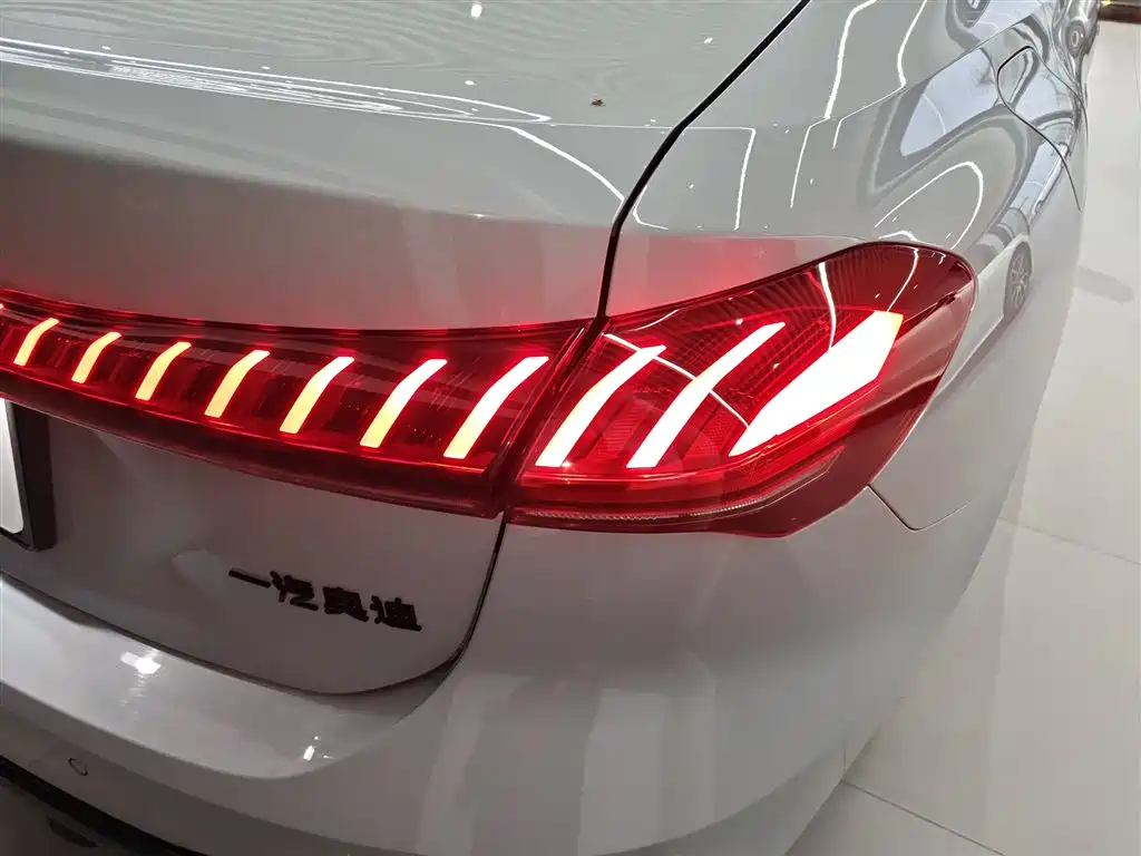 Audi A5L 2025 2.0T Sport Edition Plus фото 24