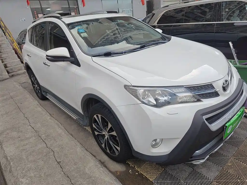Toyota RAV4 Rongfang 2013 2.5L Auto 4WD Luxury фото 22