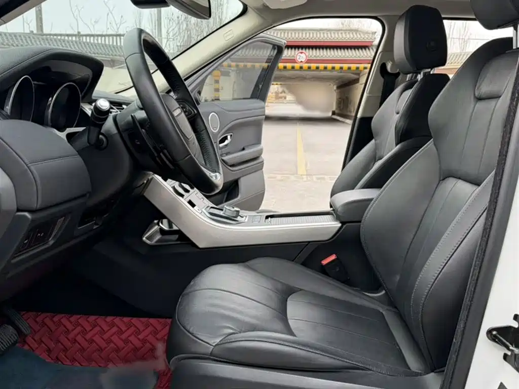 Land Rover Range Rover Evoque 2016 2.0T SE ZhiYao фото 11