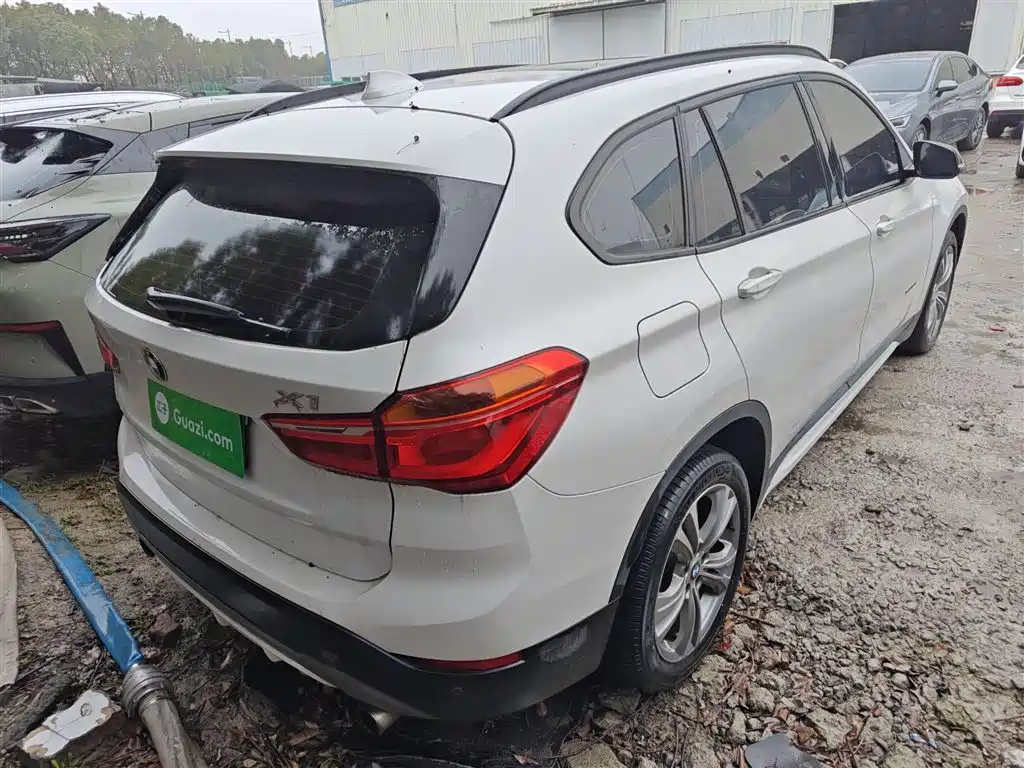 BMW X1 2016 sDrive20Li Luxury Model фото 7