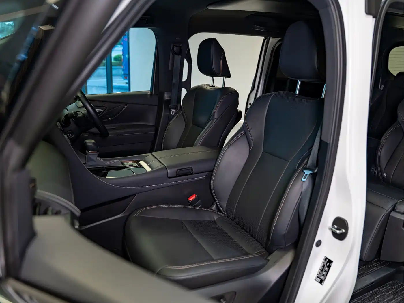 Toyota Alphard 2025 Hybrid 2.5L Prestige Gold Edition фото 10
