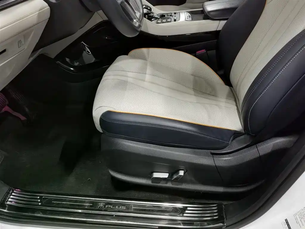 BYD Song PLUS PHEV 2021 DM-i 51KM Honor фото 20