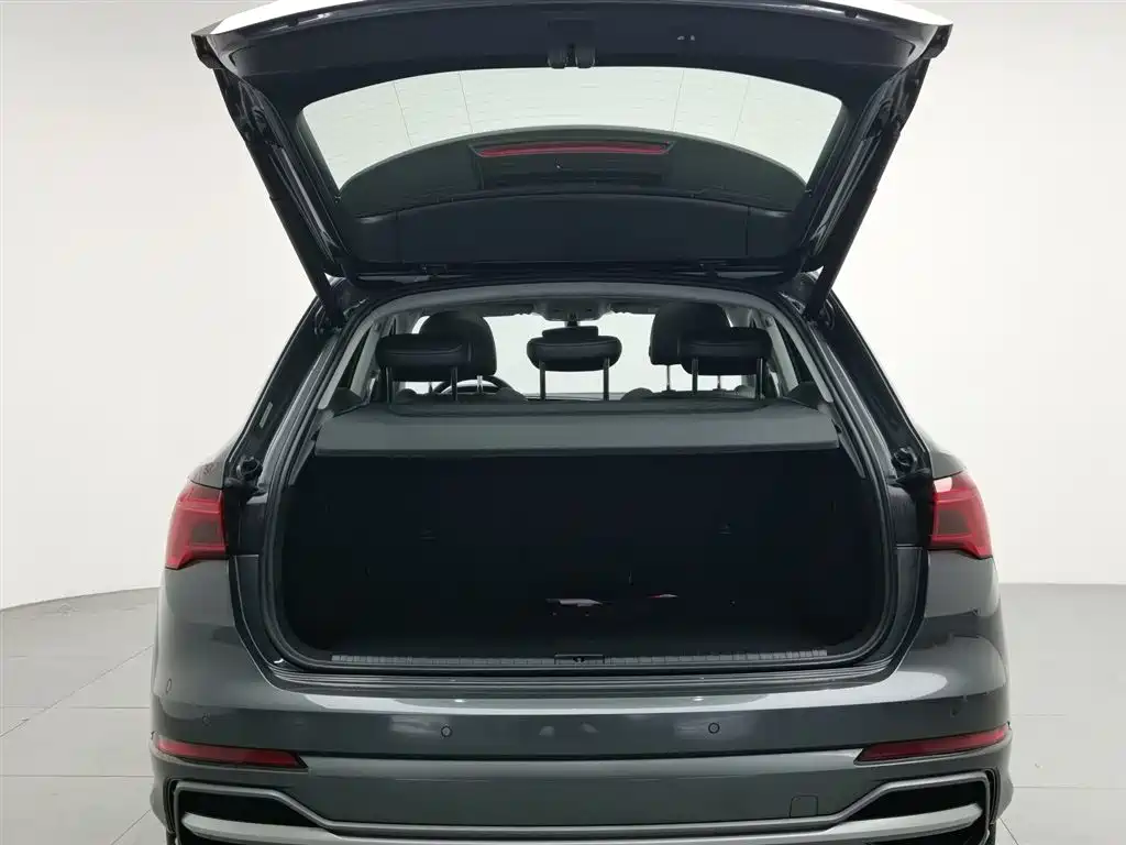 Audi Q3 2021 35 TFSI Fashion Sport фото 16