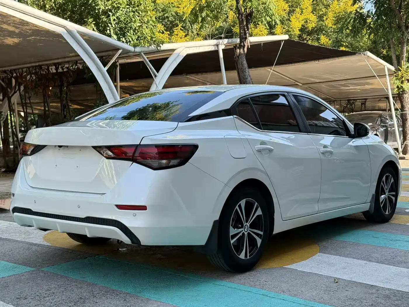 Nissan SYLPHY, миниатюра 8