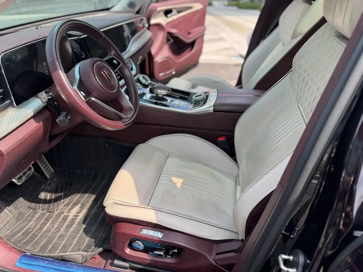 Hongqi H9 2020 2.0T Smart Connection Qi Yue Edition фото 4