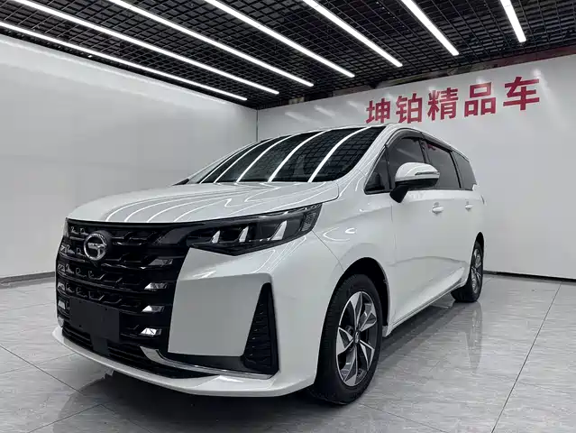 Trumpchi M6 270T DCT, Престиж, 7 мест