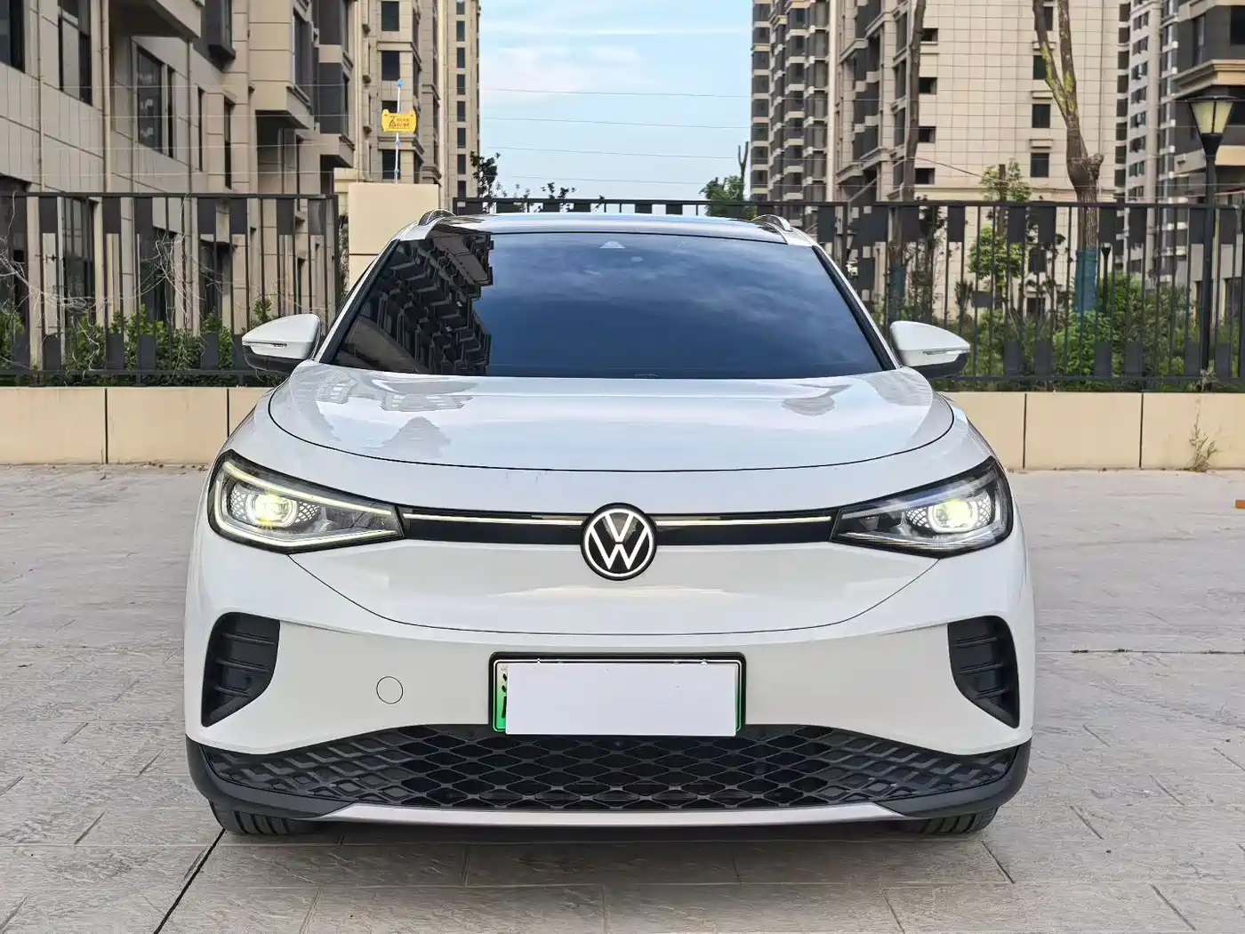 Photo 2 - Volkswagen ID.4 CROZZ