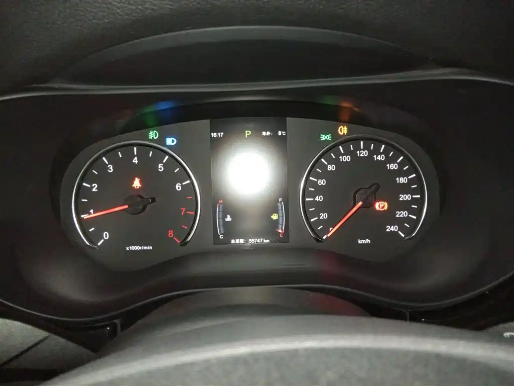 BYD Song MAX 2019 1.5T Auto Smart Connected Sunroof 6-seater China V фото 8