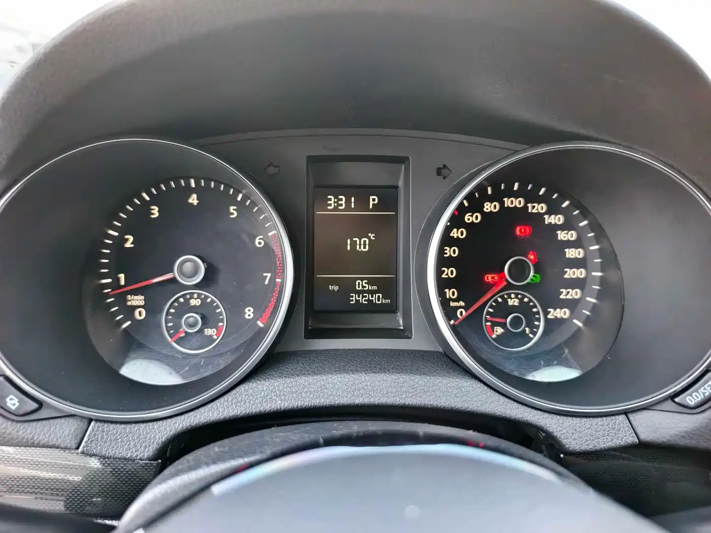 Volkswagen Golf 2011 1.4TSI Auto Comfort фото 5