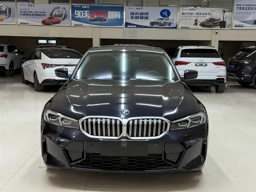 BMW 3 Series 2023 320Li M Sport Package фото 2