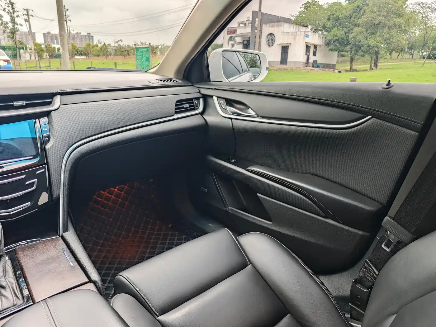 Cadillac XTS 2018 28T Technology фото 13
