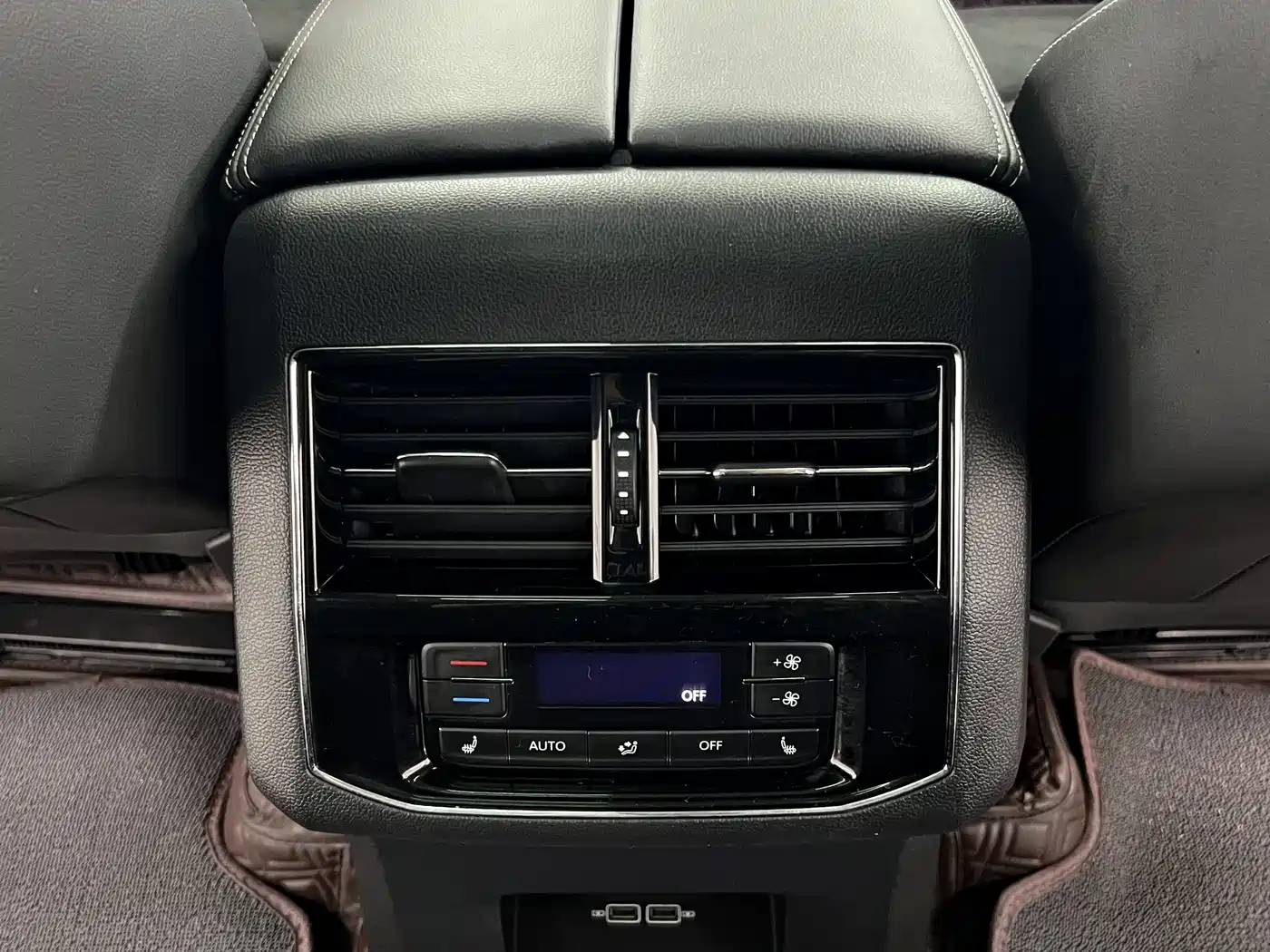 Volkswagen Teramont 2019 Model Teramont X 380TSI 4WD Prestige Luxury Edition фото 13