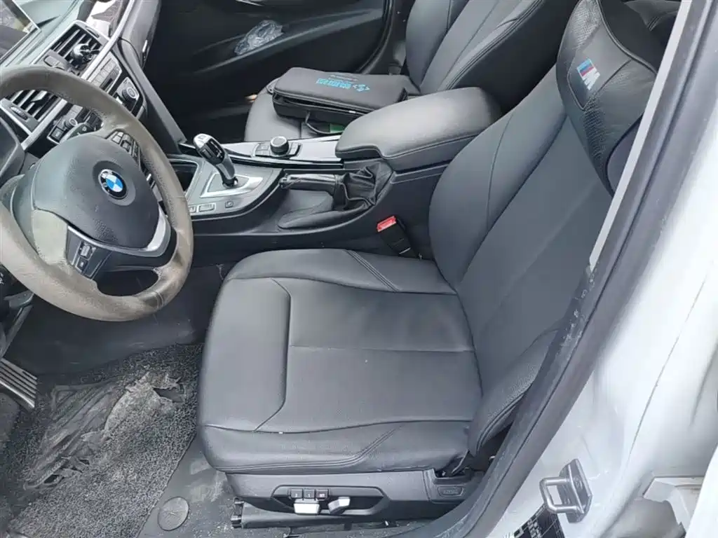 BMW 3 Series 2017 320Li Fashion фото 15