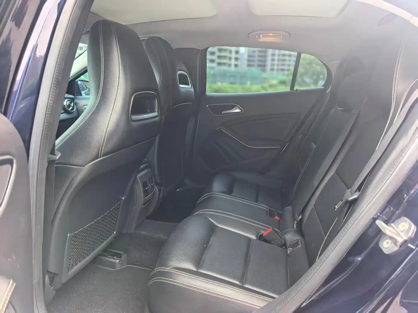 Mercedes-Benz GLA 2018 GLA 200 Dynamic фото 8