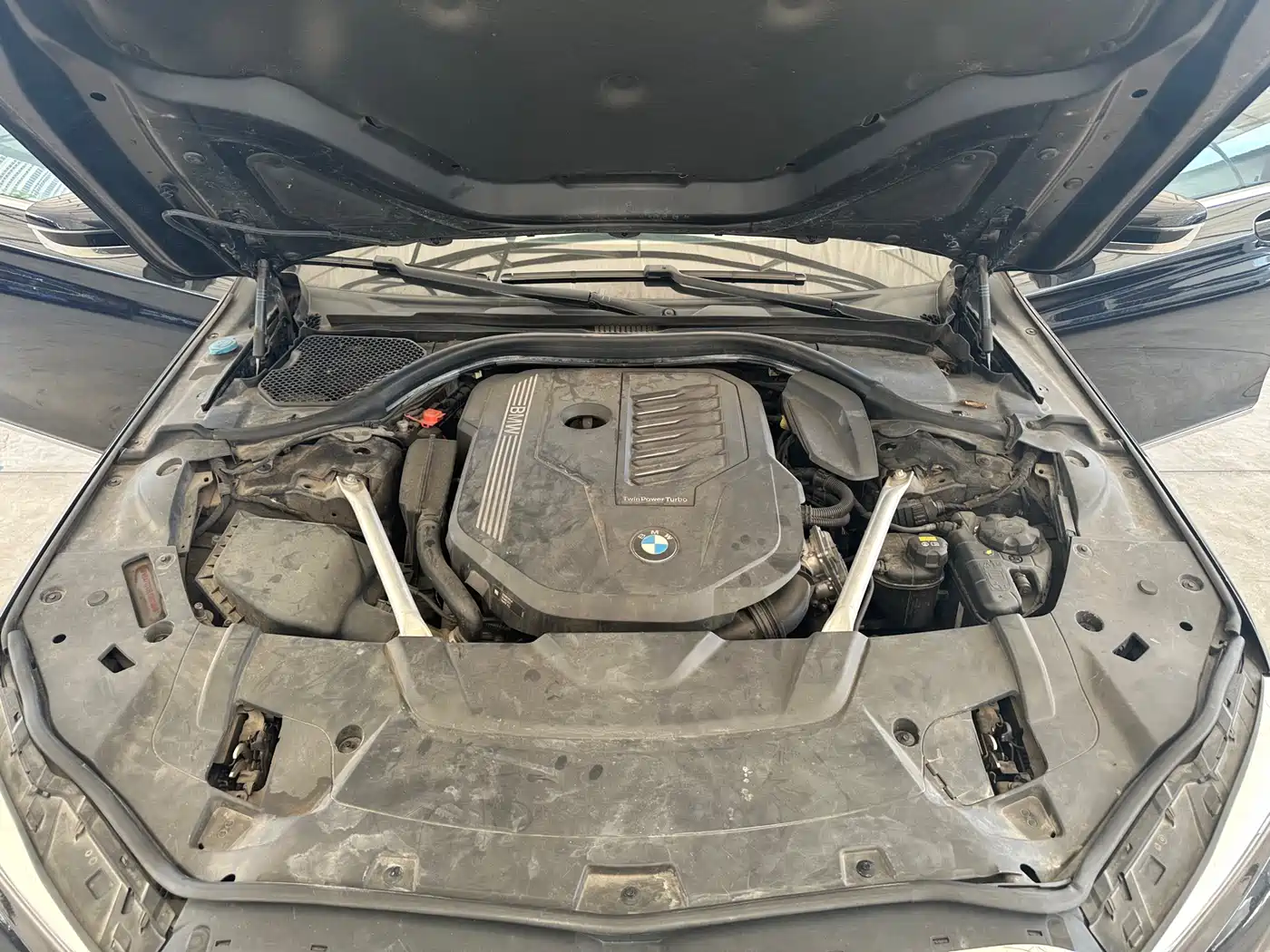 BMW 7 Series 2019 740Li Leading M Sport Package фото 11