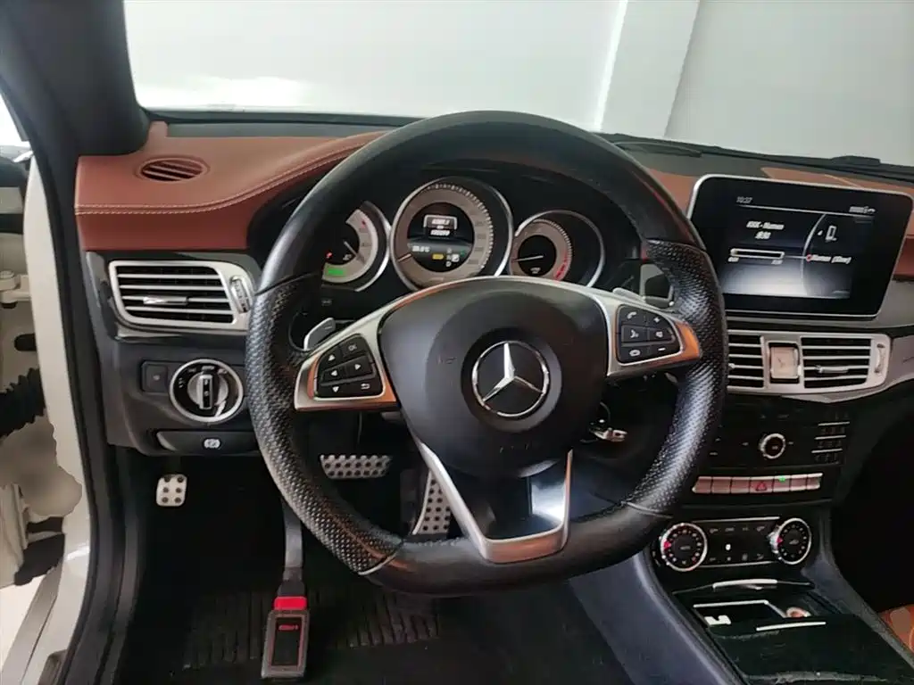 Mercedes-Benz CLS 2017 CLS 320 Elegance Edition фото 11