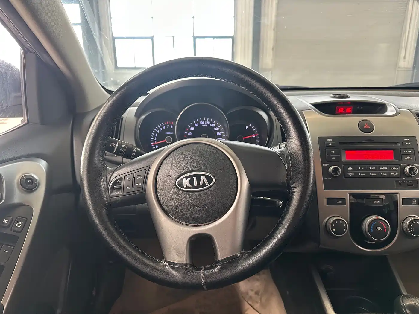 Kia Forte 2011 2011 Model 1.6L MT GL