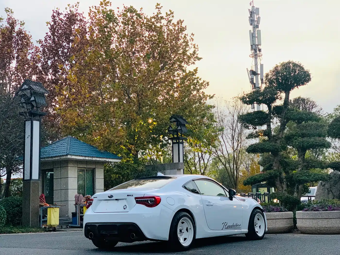 Subaru BRZ 2017 2.0i Manual type-S Edition фото 21