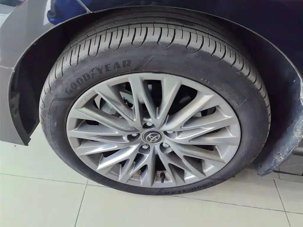 Toyota Avalon 2024 2.0L Luxury Edition фото 21