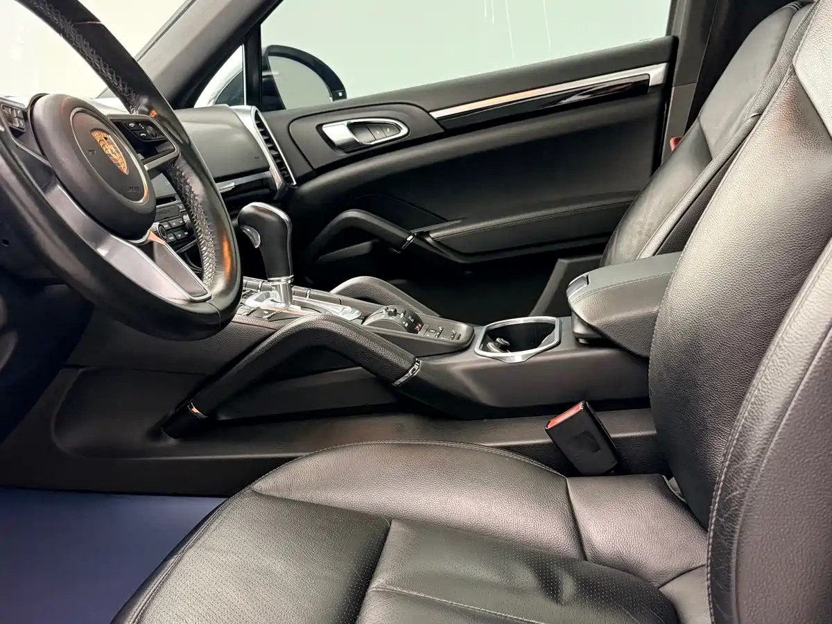 Porsche Cayenne 2016 Cayenne 3.0T фото 21