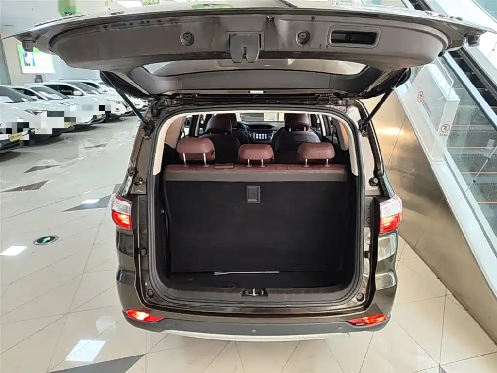 Changan Lingxuan 2017 2017 1.6L Manual Happiness