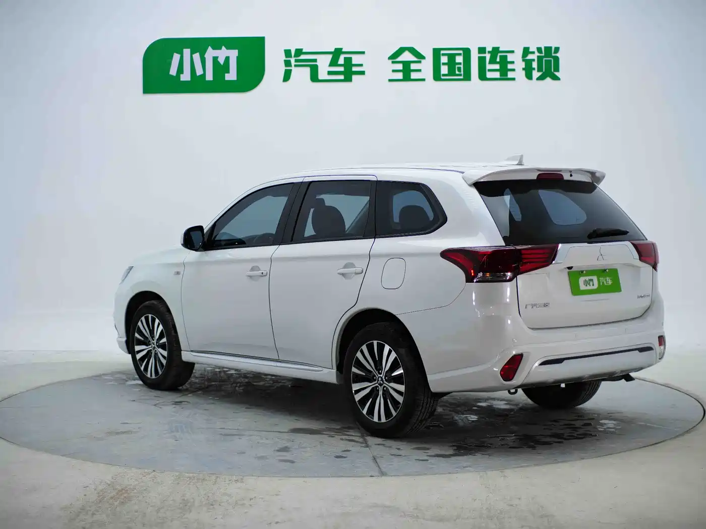 Mitsubishi Outlander 2021 Facelift 2.0L 2WD Comfort Edition 5-Seater фото 5