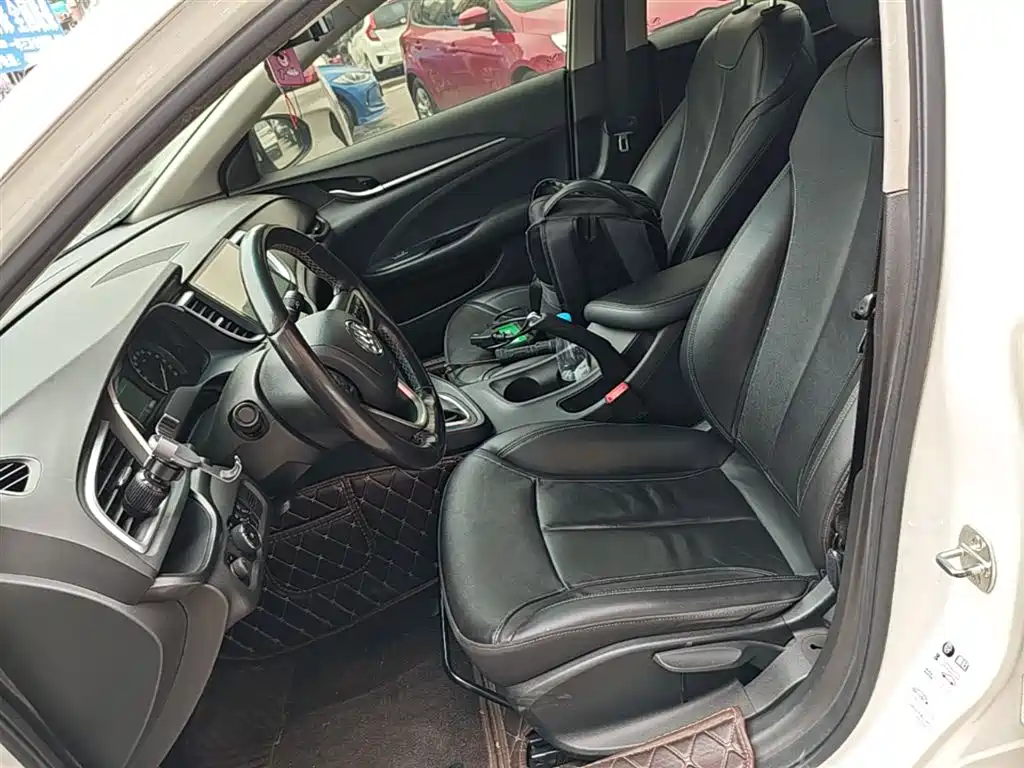 Buick Excelle 2018 18T Automatic Elite фото 15