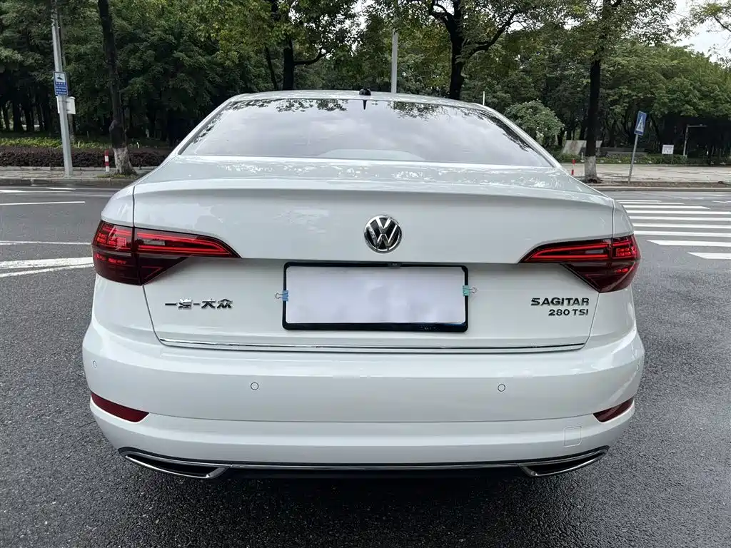 Volkswagen Sagitar 2019 280TSI DSG Comfort Edition China VI фото 4