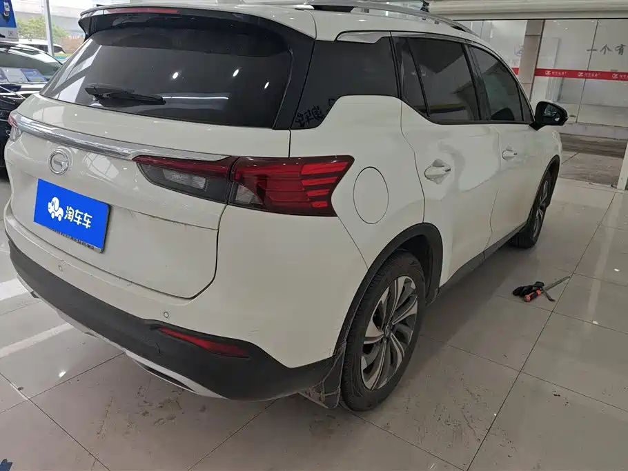 GAC TRUMPCHI GS4