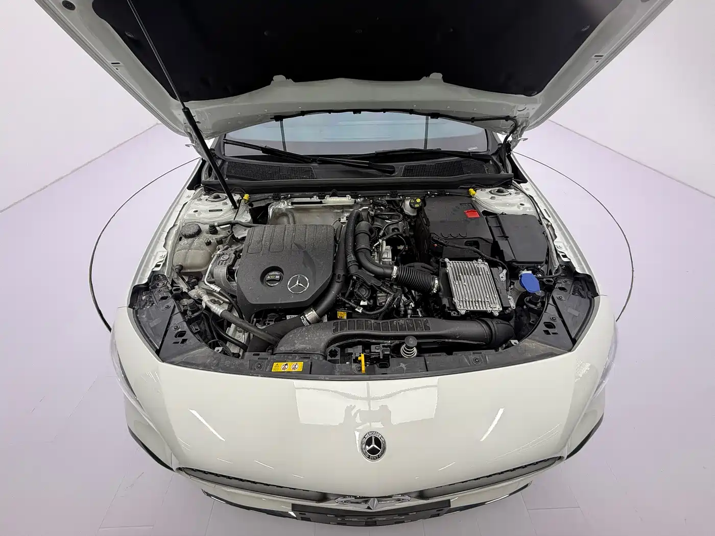Mercedes-Benz A-Class 2022 A 180 L фото 20