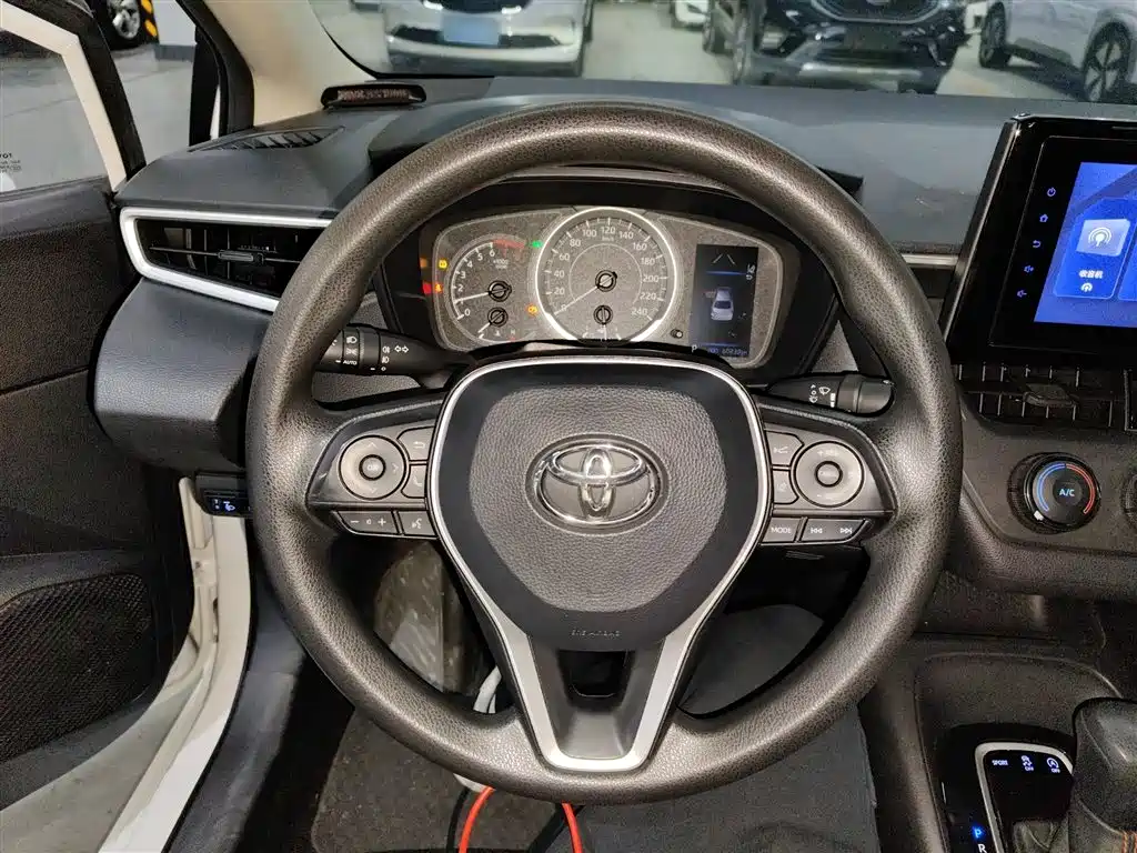 Toyota Corolla 2022 1.2T S-CVT Pioneer PLUS Edition фото 11