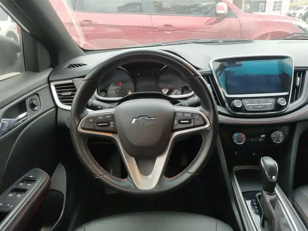 Chevrolet Monza 2022 Mild Hybrid RS 330T Automatic Comfort Edition фото 11