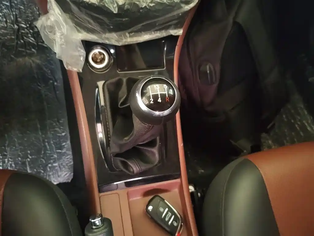 BYD F3 2018 1.5L Manual Classic фото 14