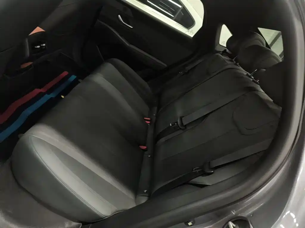 BYD Qin PLUS 2025 DM-i Smart Drive 55KM Leader фото 17
