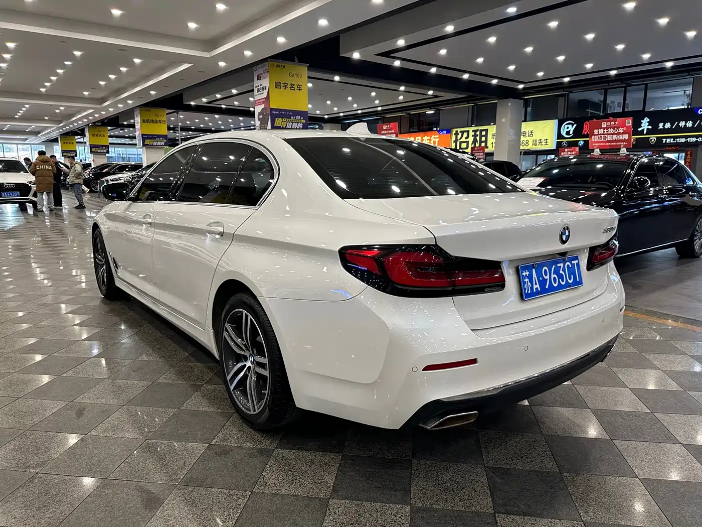 BMW 5-SERIES