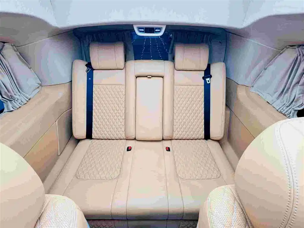 Mercedes-Benz V-Class 2020 V 260 Luxury Edition фото 27