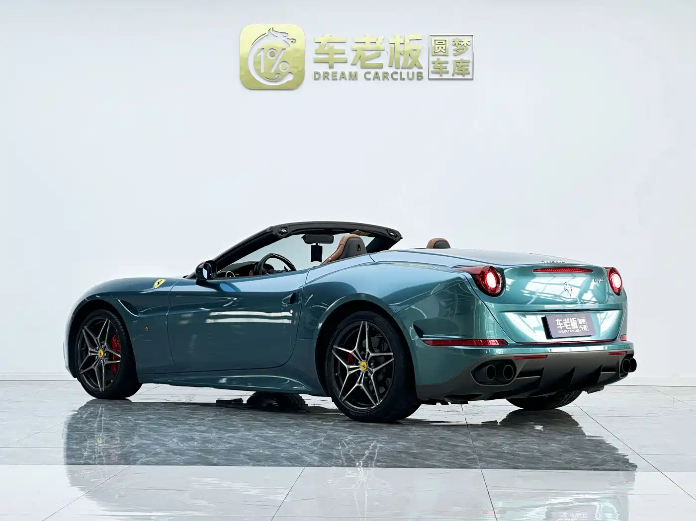 Ferrari California T 2016 2015 3.9T Standard