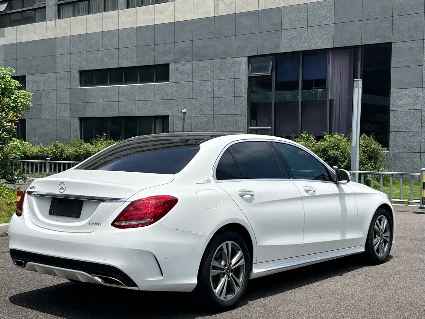 Mercedes-Benz C-Class 2015 C 200 L фото 6
