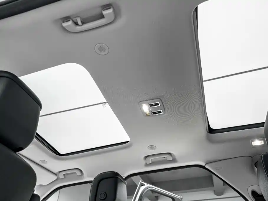 Land Rover Discovery 2024 2024 360PS Dynamic SE