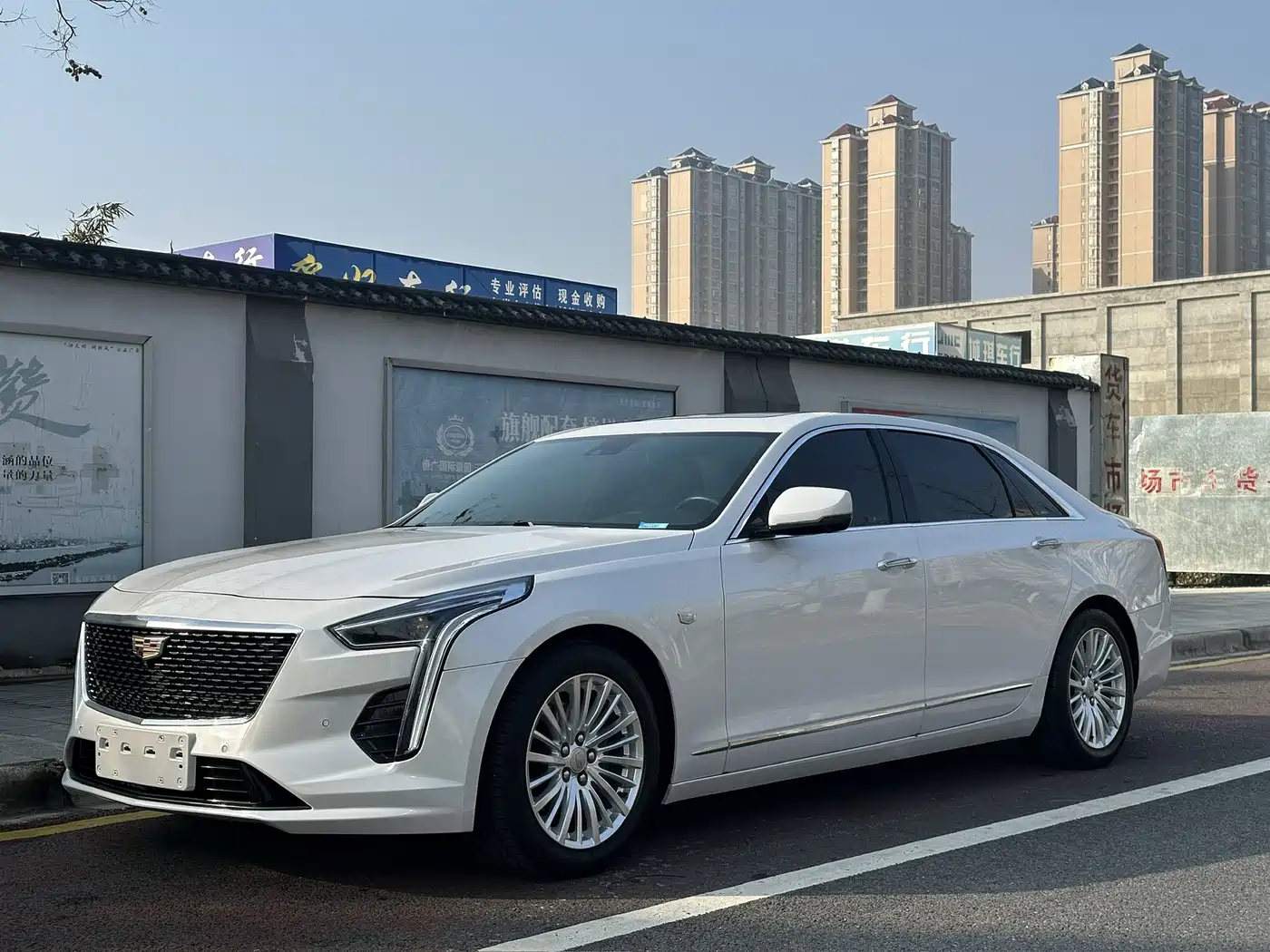CADILLAC CT6