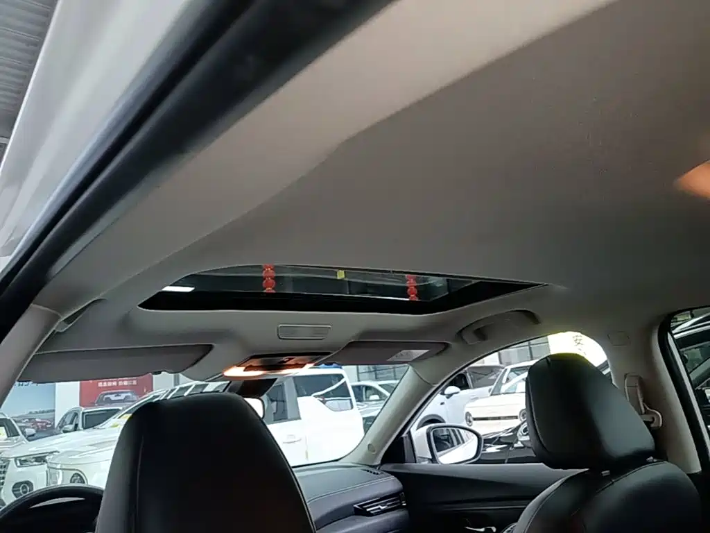 Nissan SYLPHY, миниатюра 14