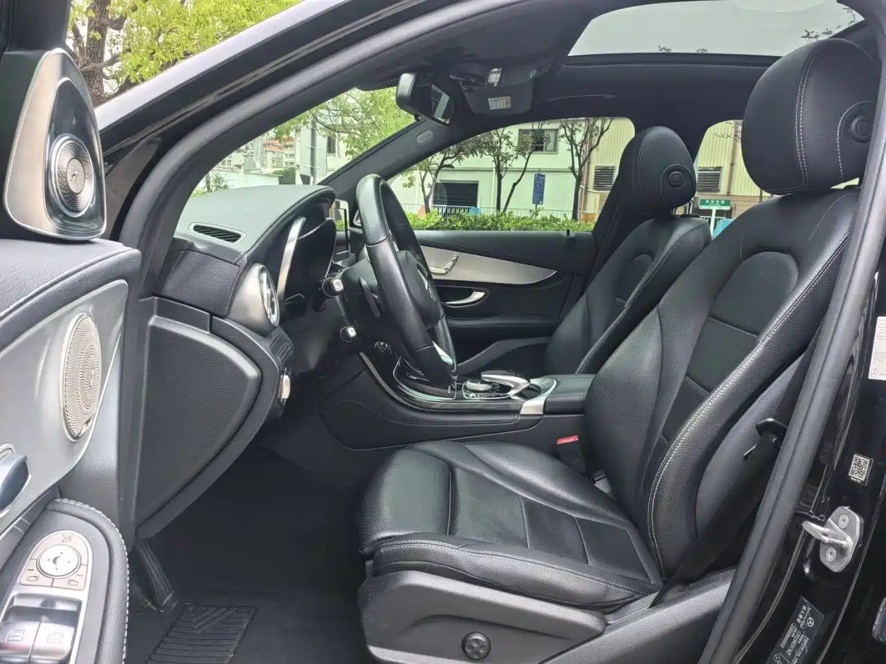 Mercedes-Benz GLC 2017 GLC 200 4MATIC фото 4