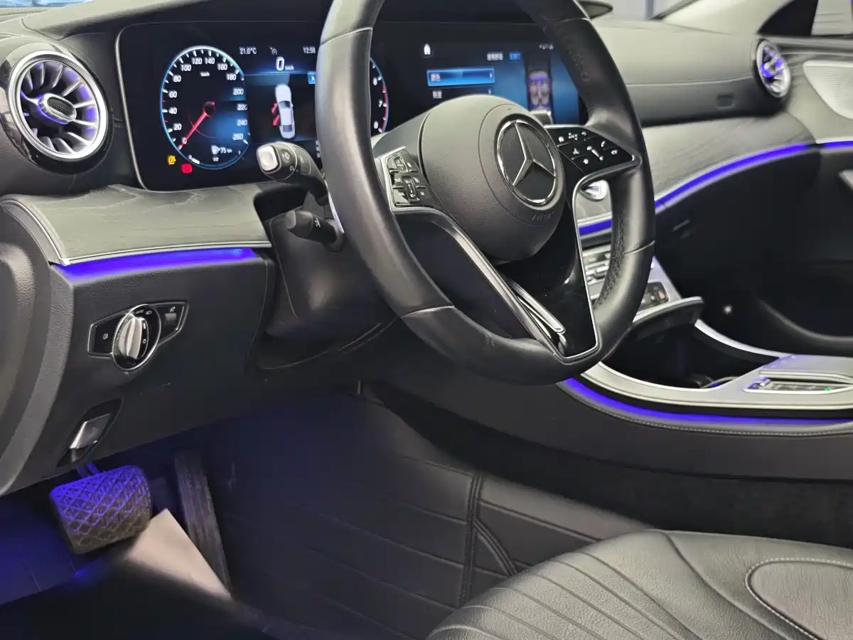 Mercedes-Benz CLS 2022 CLS 300 Dynamic фото 4