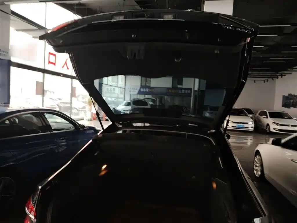 Škoda Superb 2019 Facelift TSI330 DSG Comfort фото 15