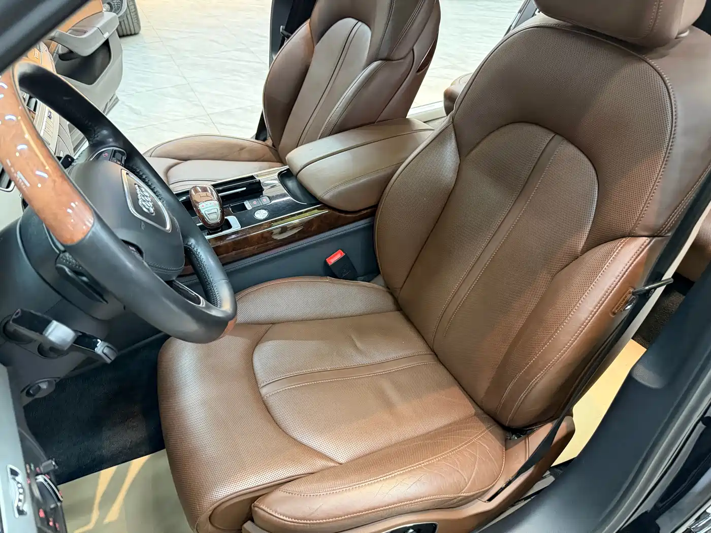 Audi A8 2013 A8L 55 TFSI quattro Premium фото 24