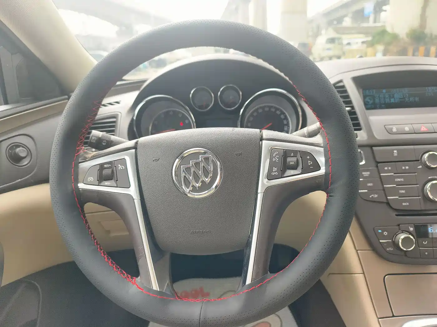 Buick Regal 2012 Model 2.0L Luxury фото 10
