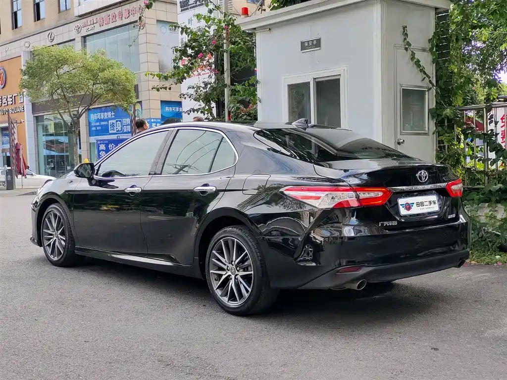 Toyota Camry 2021 2.5S Feng Shang Edition фото 4