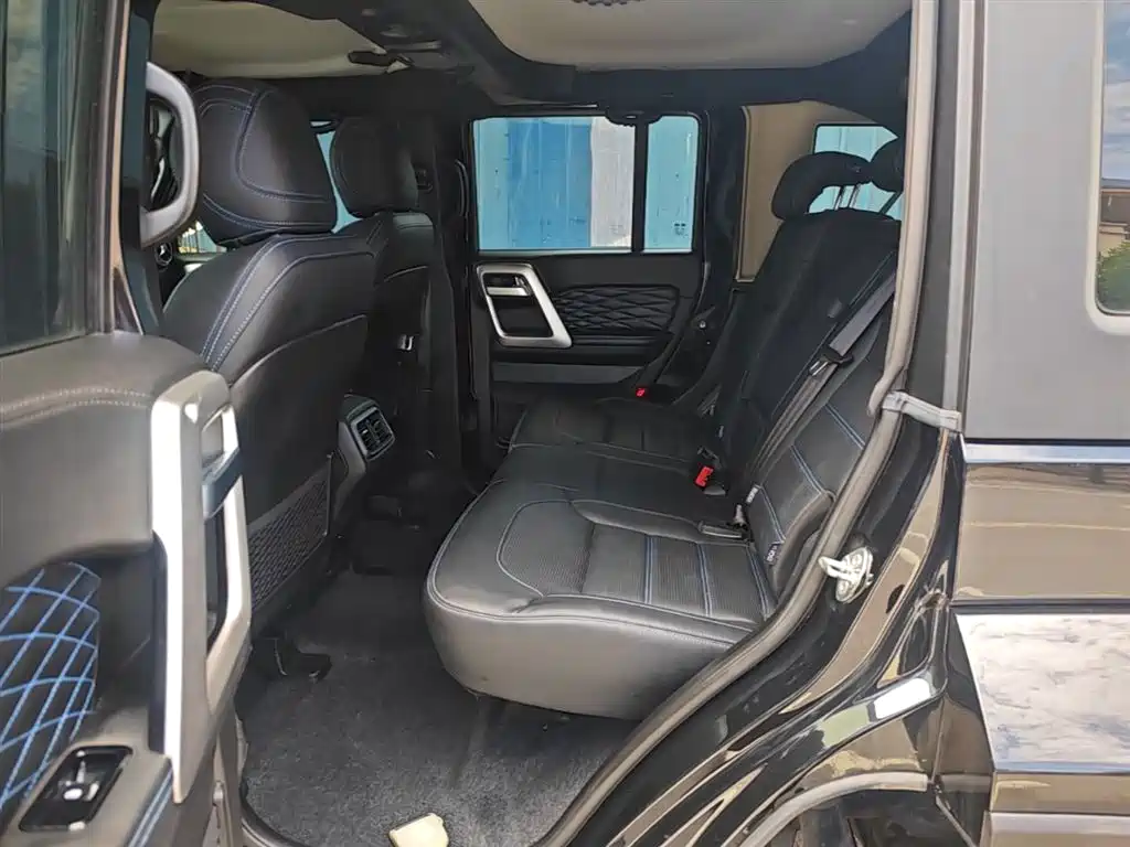 BAIC ORV Beijing Offroad BJ40 2024 2.0T Urban Hunter Glory Edition фото 17