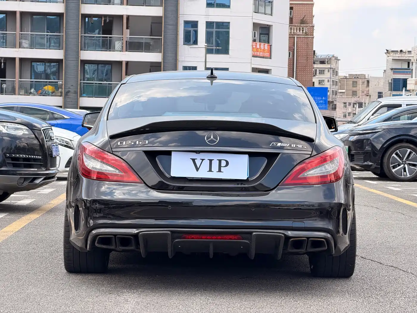 Mercedes-Benz CLS AMG 2015 AMG CLS 63 4MATIC фото 8